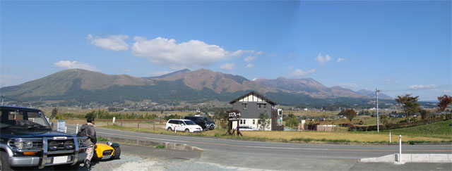 南郷谷からの阿蘇五岳